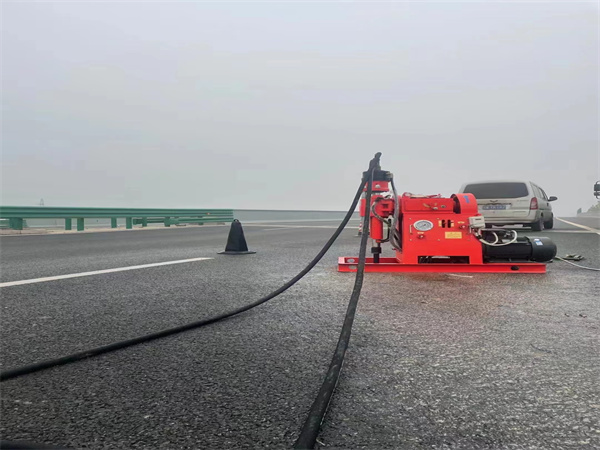 义安马路路基路面开裂下沉注浆加固灌浆